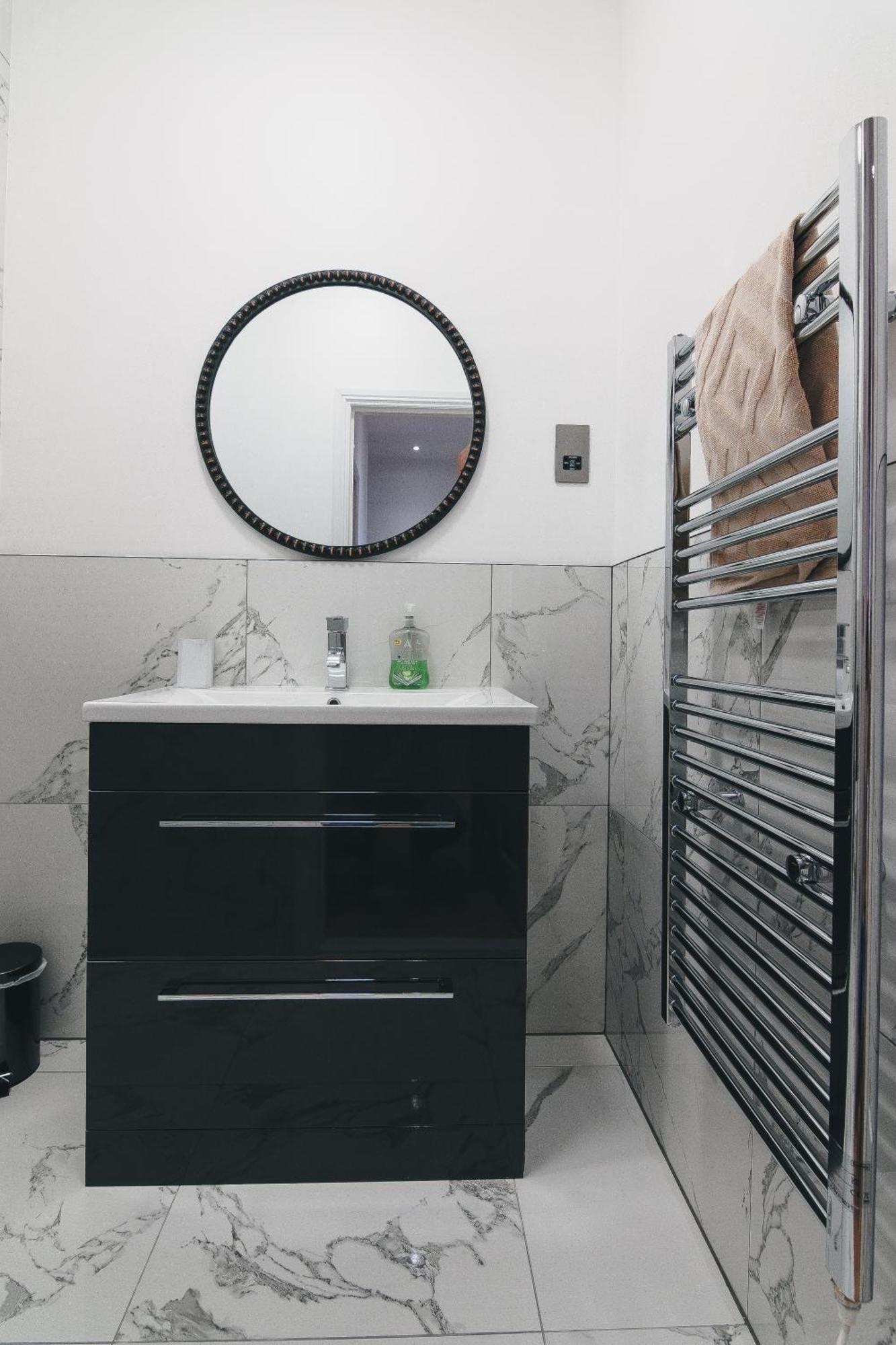 Modern Apartment In Aberdeen City Centre, Guild Street, Free Wifi 外观 照片