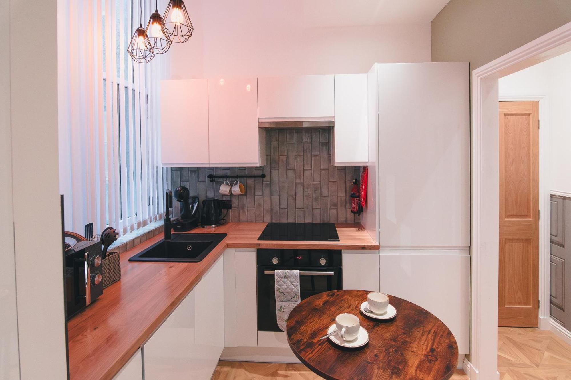 Modern Apartment In Aberdeen City Centre, Guild Street, Free Wifi 外观 照片