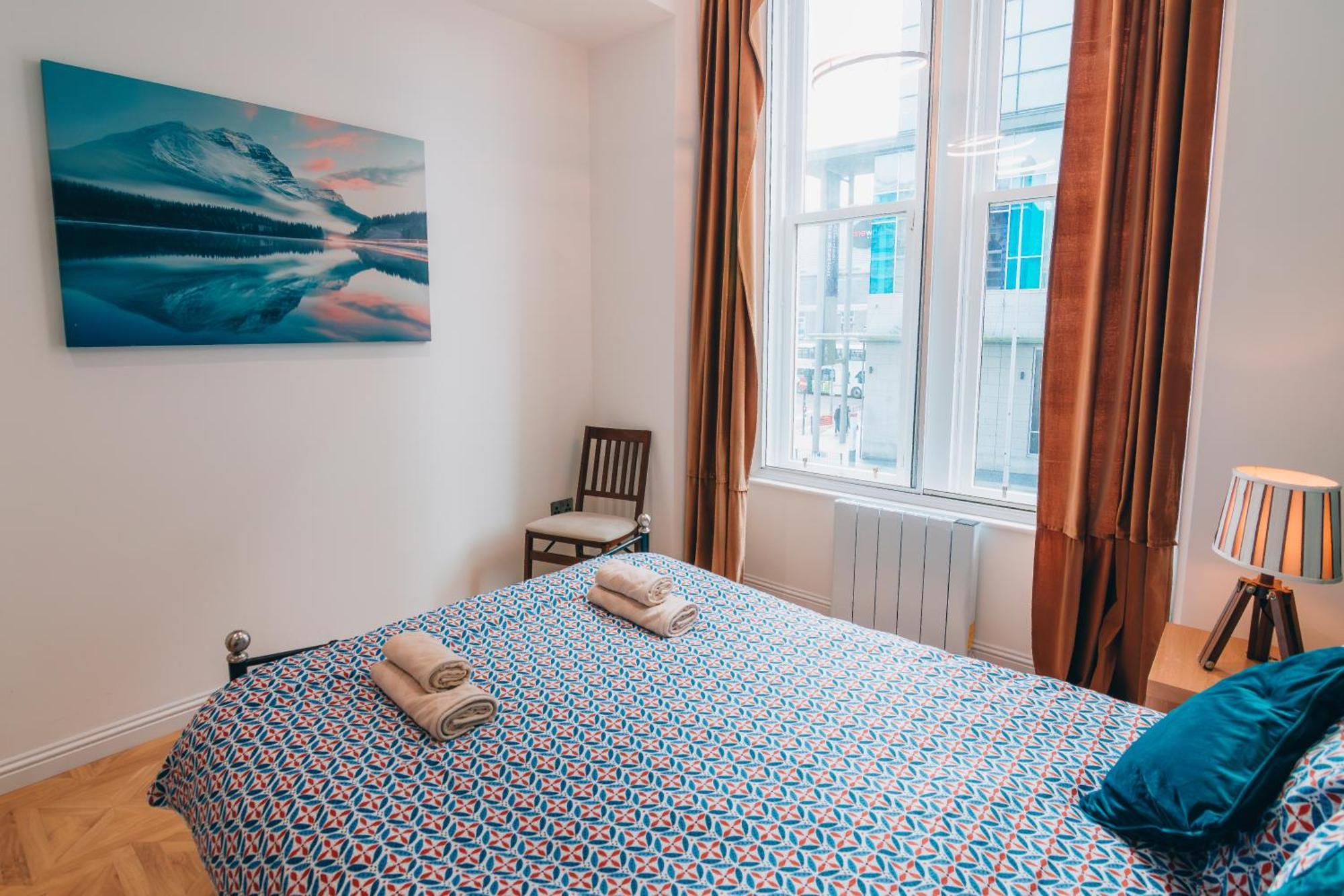 Modern Apartment In Aberdeen City Centre, Guild Street, Free Wifi 外观 照片